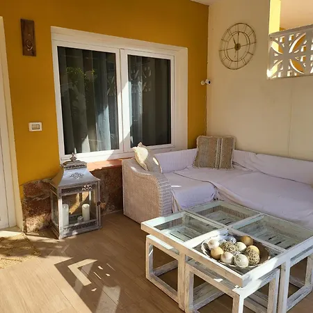 Hébergement de vacances Adosado Daysomar - *